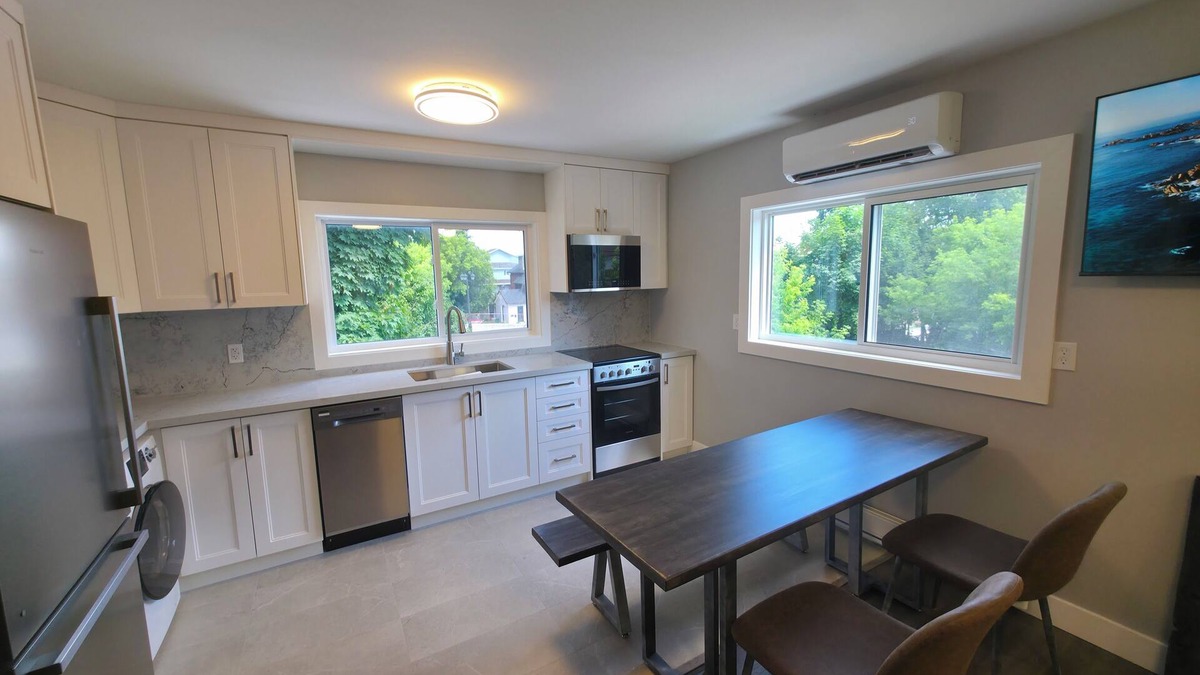 Orillia Apartment | Charming Sun Filled Custom Getaway