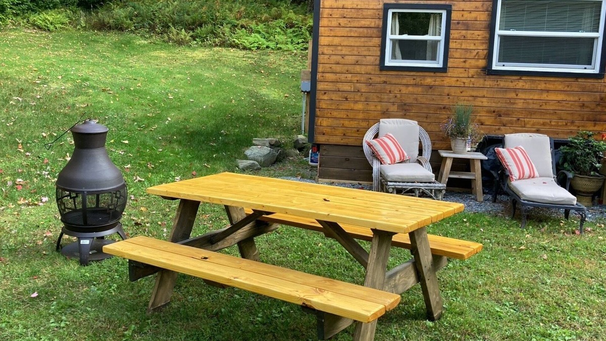 Richmond House | Charming Tiny House on 10 Wooded Acres