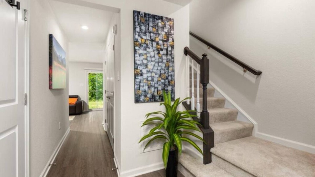 Portsmouth House | Charming townhome with prime location, upscale amenities, & personalized service
