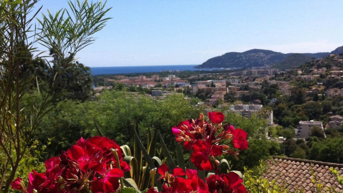 Mandelieu-La-Napoule House | Charming villa in a quiet location with sea and Esterel views overlooking the bay of Mandelieu