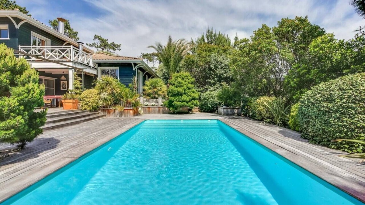 Le Canon House | Charming villa with heated swimming pool between pool and ocean at Cap Ferret