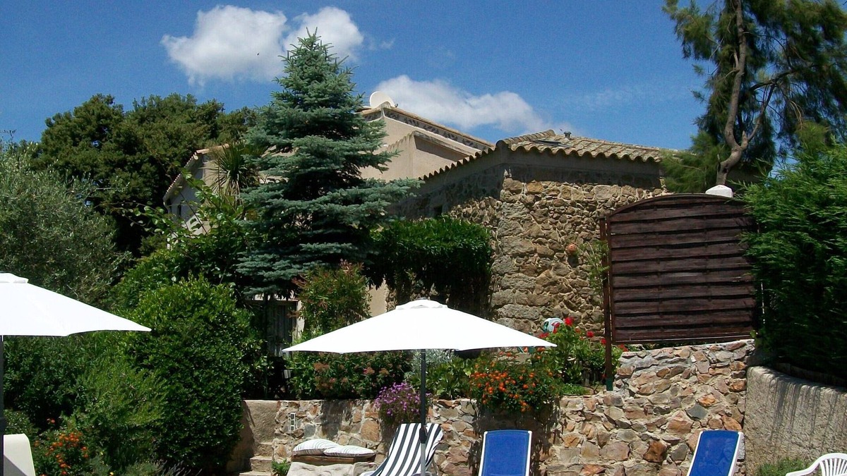 Eccica-Suarella Villa | Charming villa with pool in village