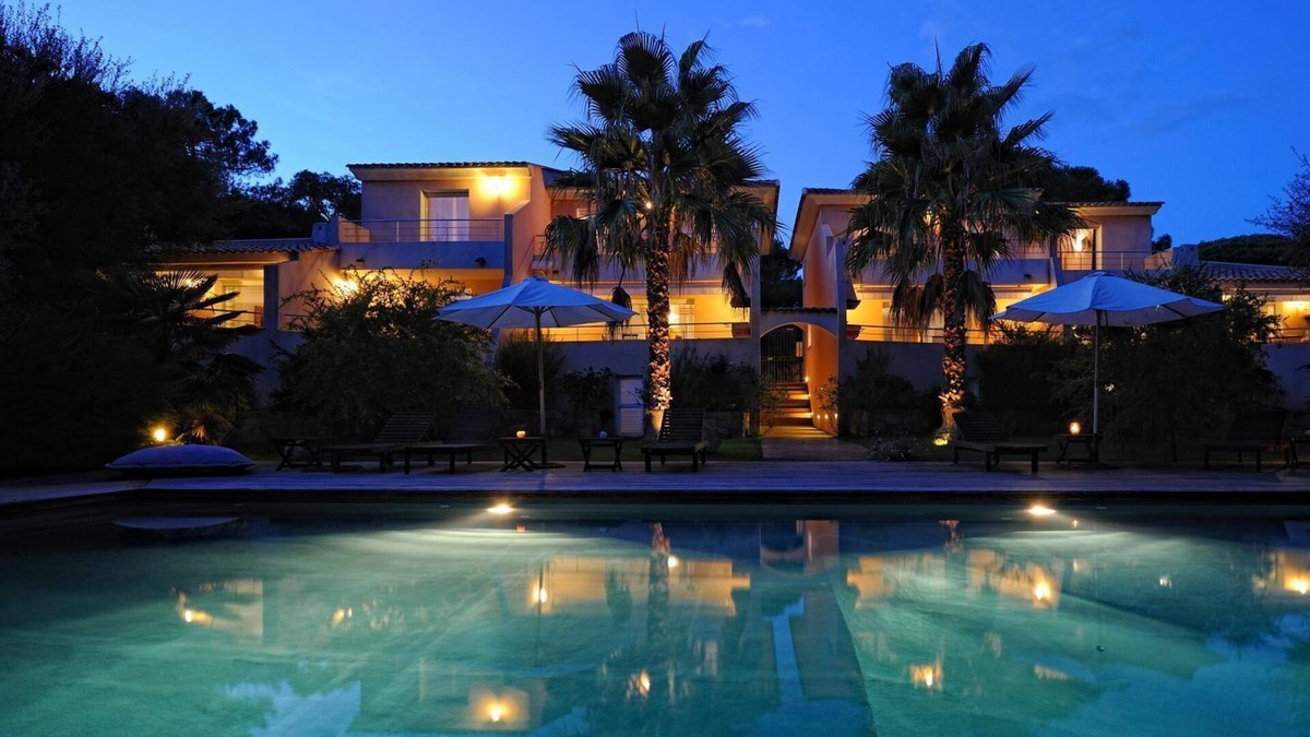 Porto-Vecchio House | Charming* villa with heated pool, close to town center