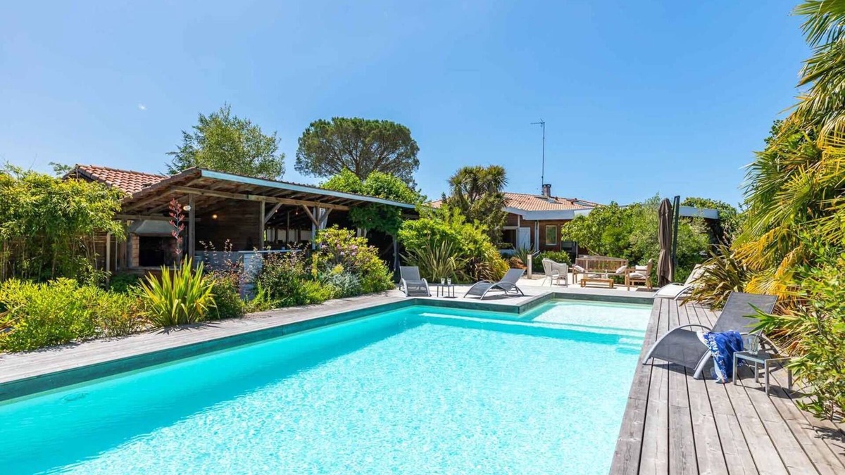 Soustons House | Charming villa with pool 50 m from the lake
