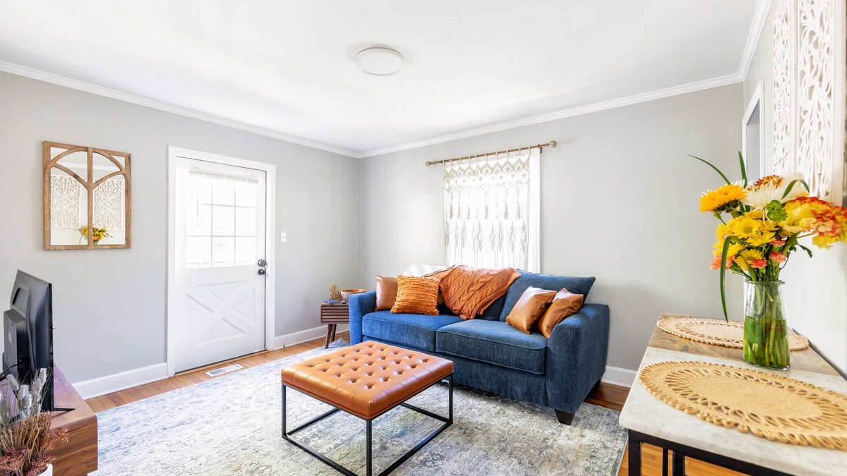 Murfreesboro House | Charming & Warm Apartment in Great Location!