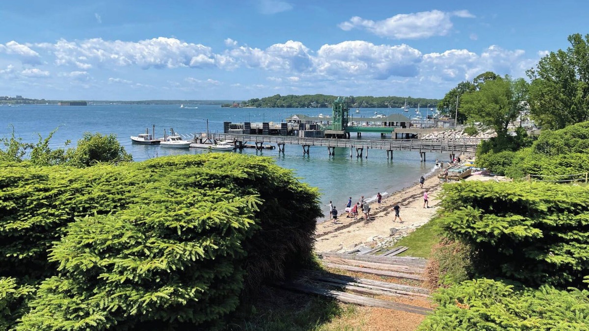 Pond Cove Apartment | Charming waterfront 2-bedroom apartment on Peaks Island with WiFi, AC