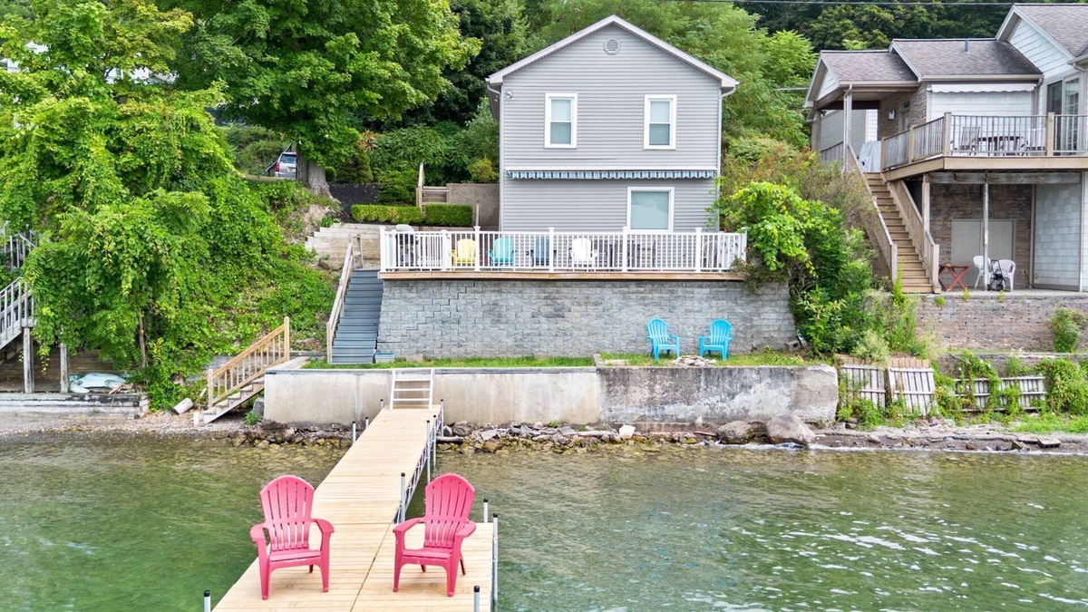 Town of Milo Cottage | Charming Waterfront Cottage on Keuka Lake's East Side