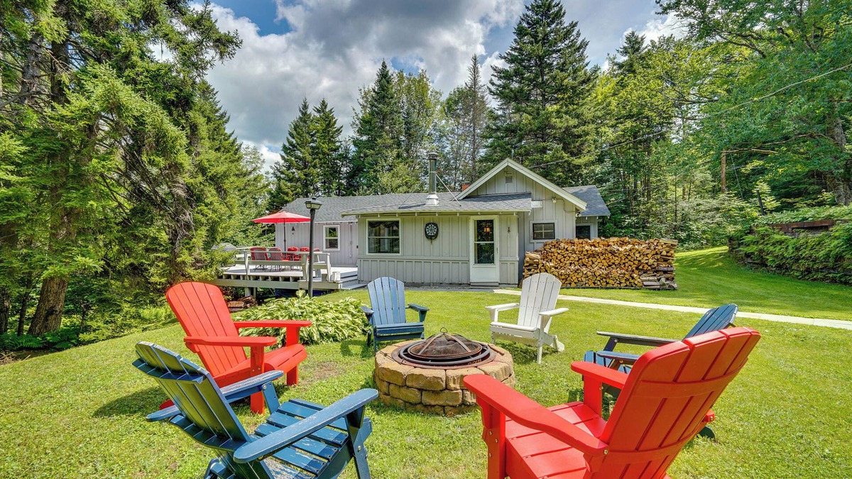 Wilmington Cabin | Charming Wilmington Cabin, 8 Mi. to Mt Snow!