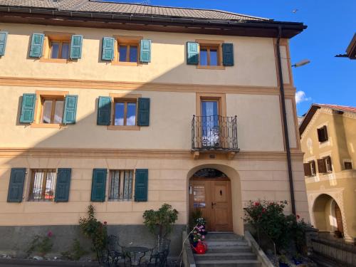 Sent Apartment | Chasa Werro