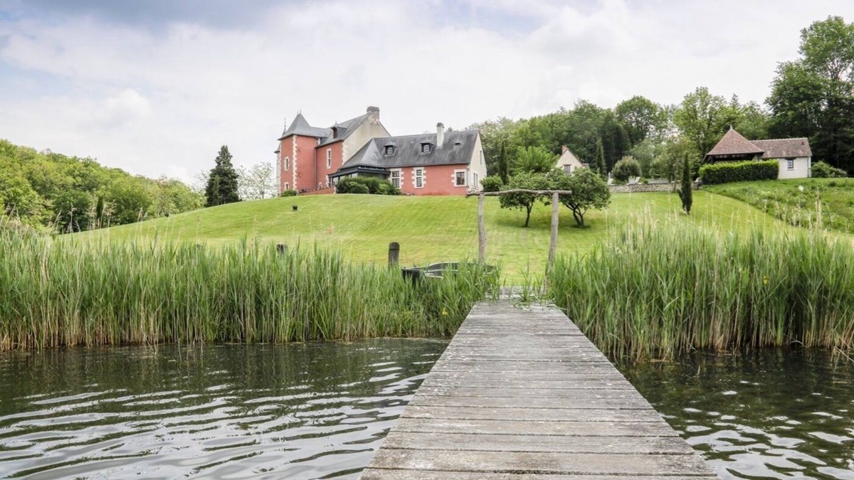 Continvoir House | Chateau de Vau Rozet