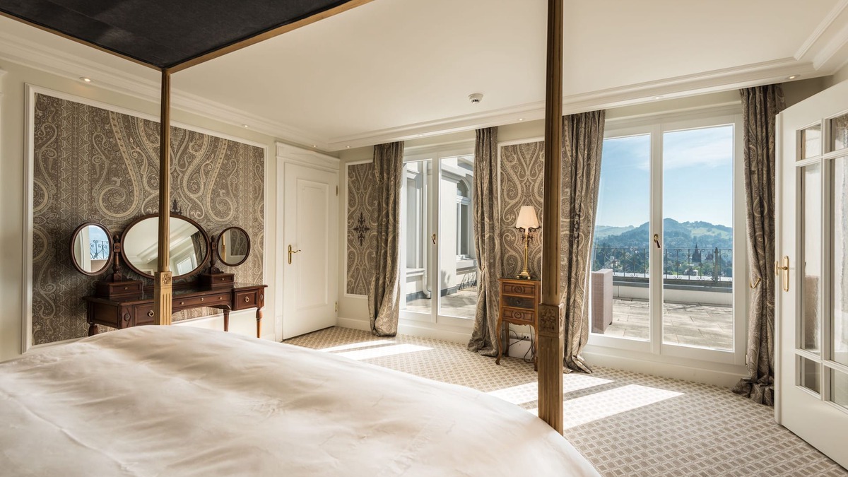 Lucerne Hotel | Chateau Guetsch