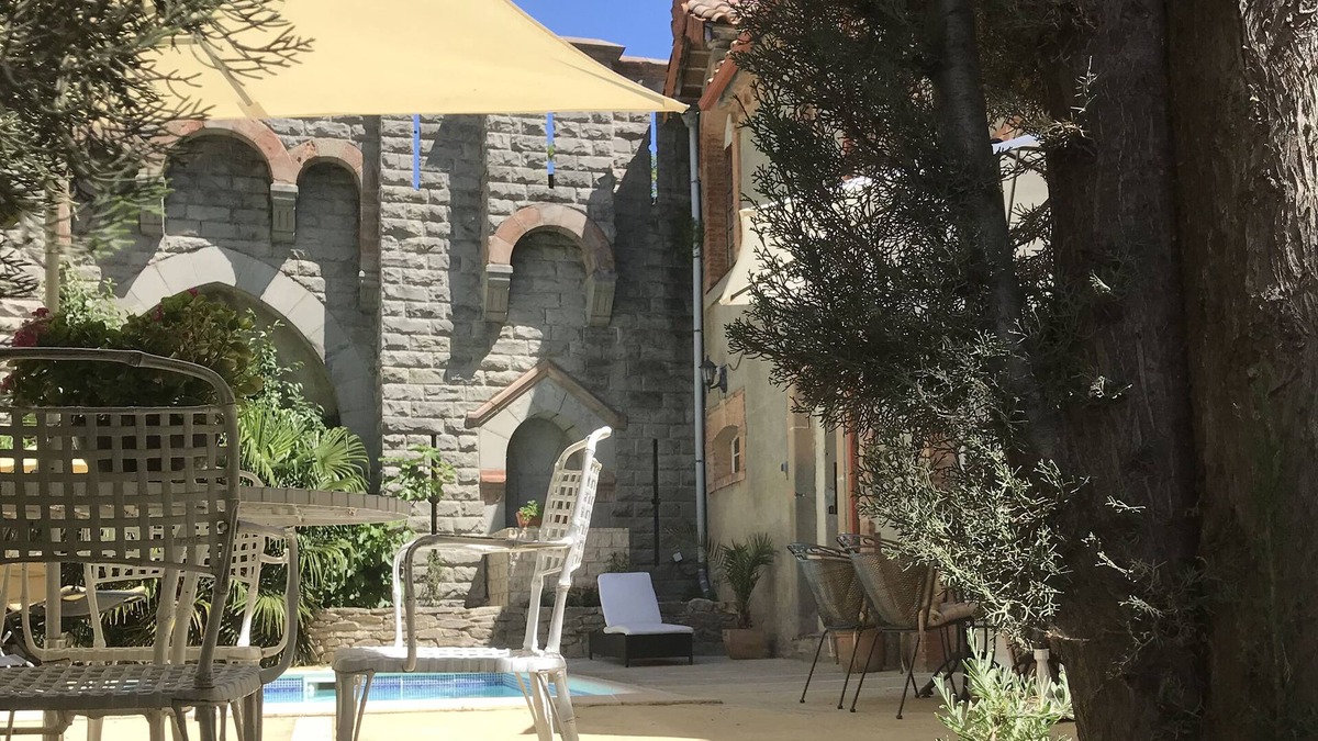Cesseras Apartment | Chateau Marcel's 'Carignan' Apartment