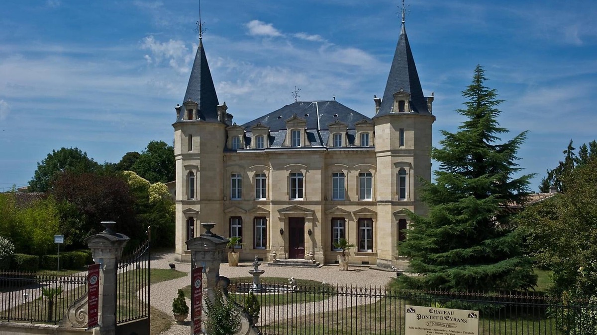 Eyrans Bed & Breakfast | Chateau Pontet d'Eyrans & Spa