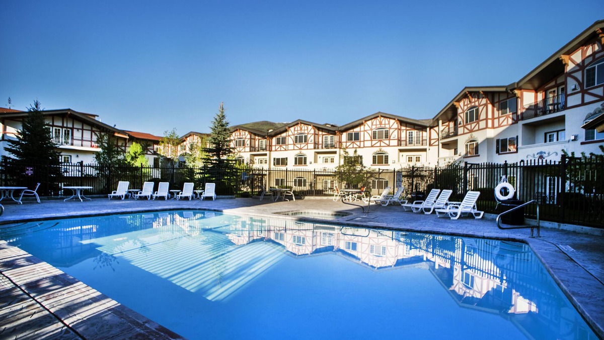 Zermatt Resort | Chateau Villas at Zermatt Resort Vacation Properties