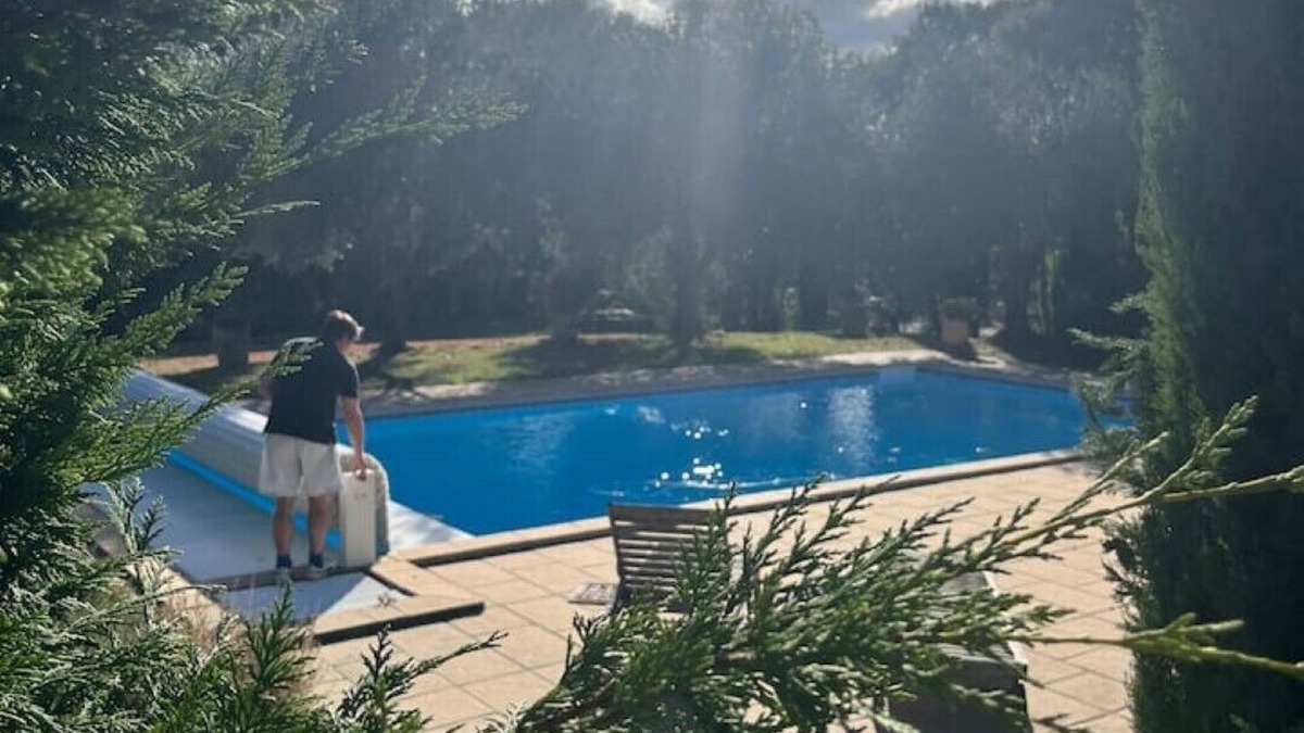 Saint-Victor-Rouzaud House | Chateau with swimming pool and tennis court