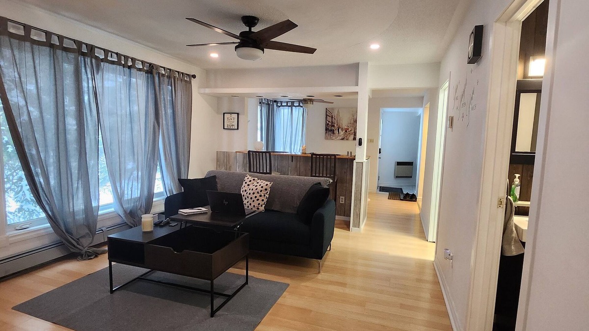 Timmins Cottage | Chateaus Laidlaw.