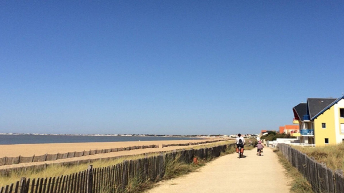 Quartier des Dunes Apartment | Chatelaillon-Plage 2 minutes SEA BEACH near La Rochelle 4 pers