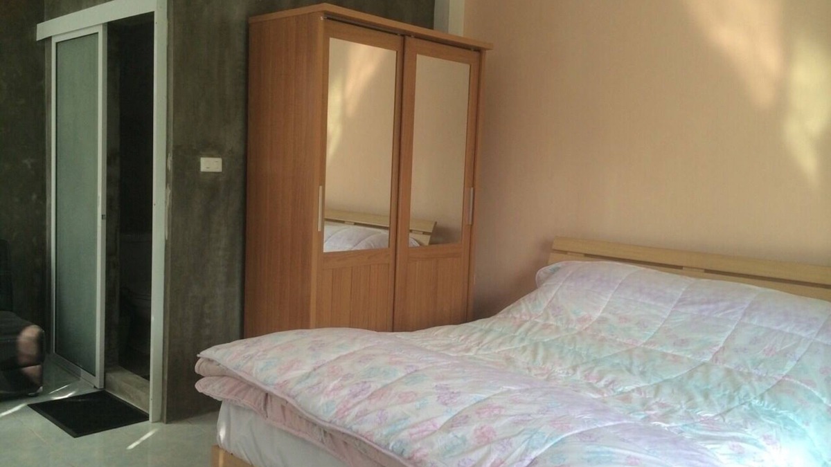 Pa Daet Bed & Breakfast | Chatters area Room, 1 stop travel service