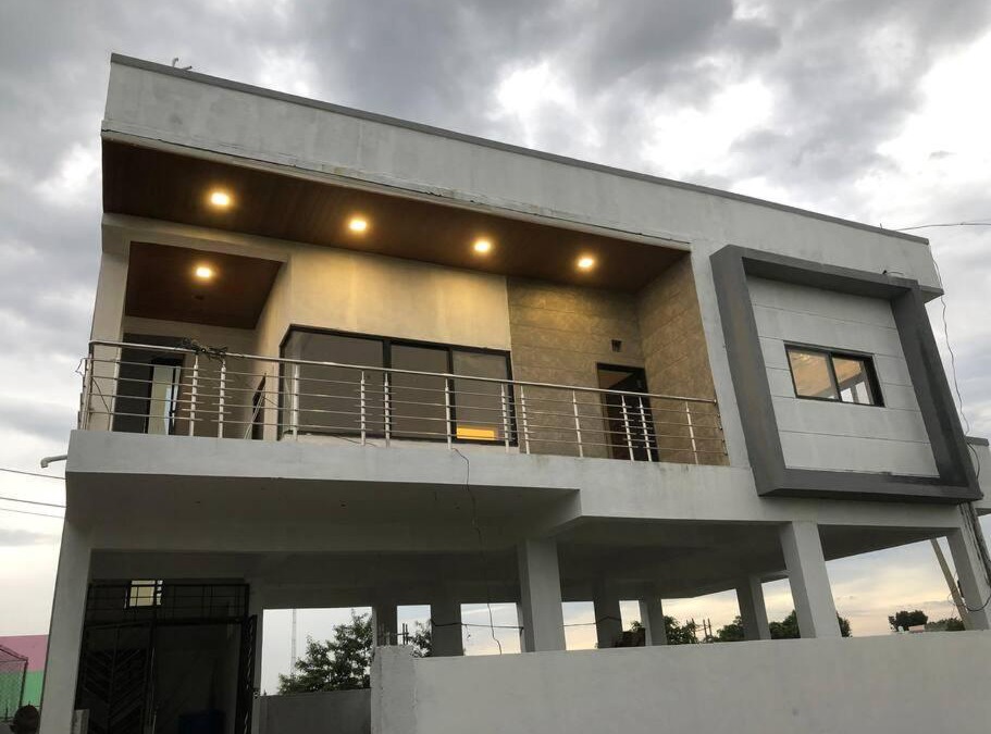 Tuljapur Villa | Cheerful 2 Bedroom Townhouse with village feel.