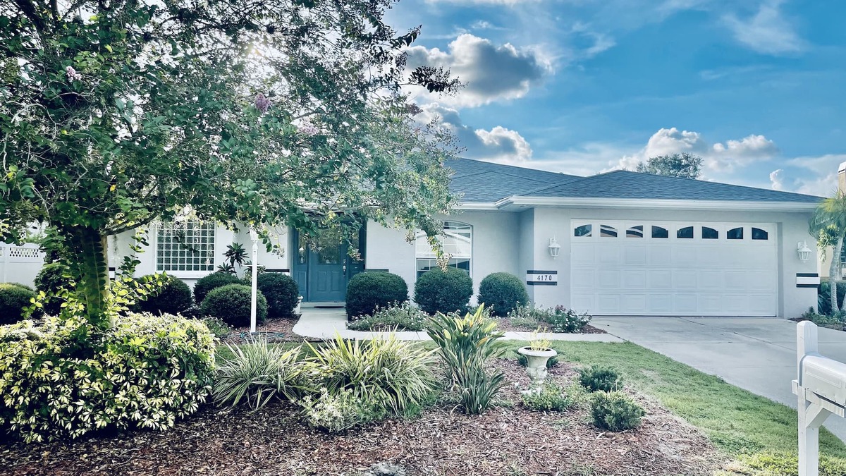 Palmer Ranch House | Cheerful 5-bedroom house with a pool.