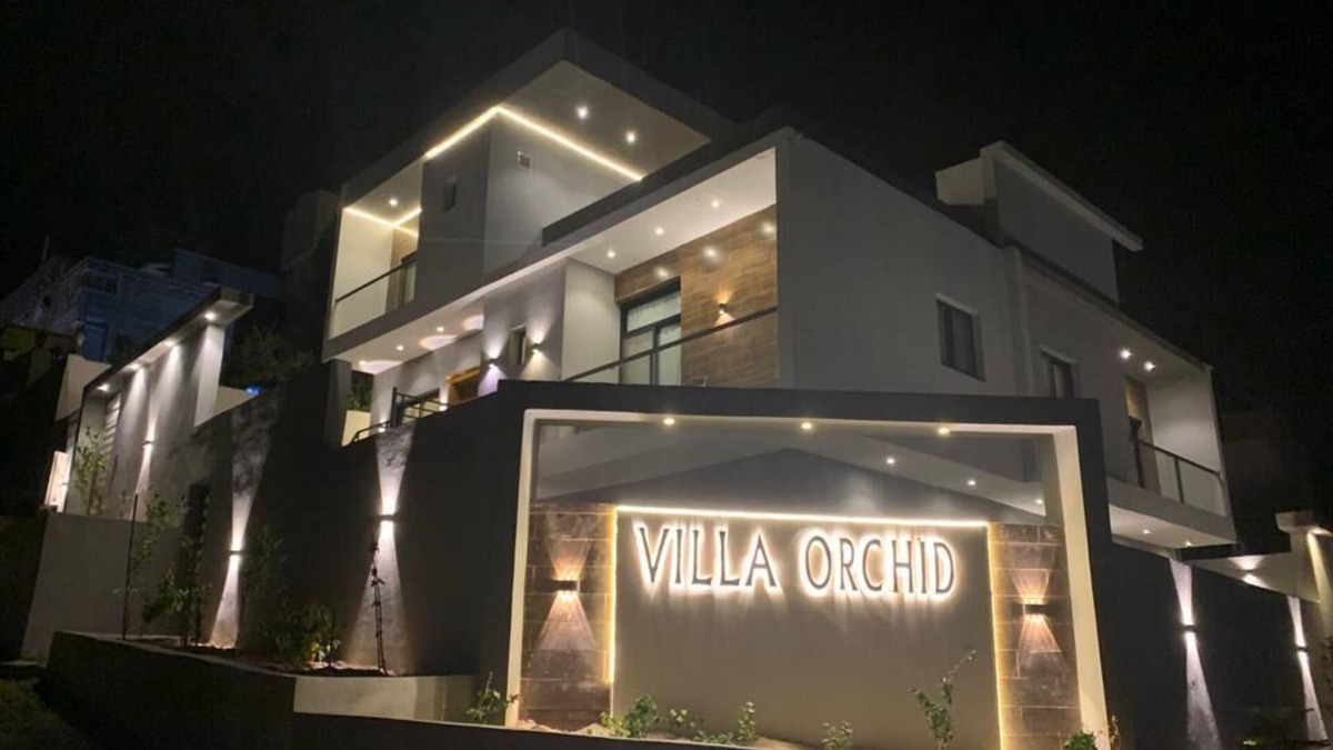 Al Hada Villa | Cheerful Villa w/Garden and Balconies Overlooking Al Hada 5 minutes from Center