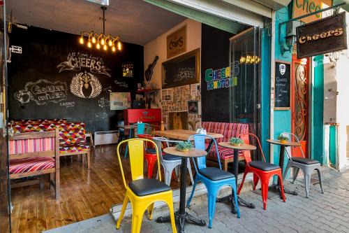 Tophane Hostel | Cheers Midtown Hostel