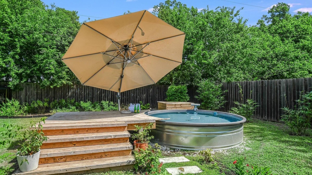 Round Rock House | Cherilliam Estate