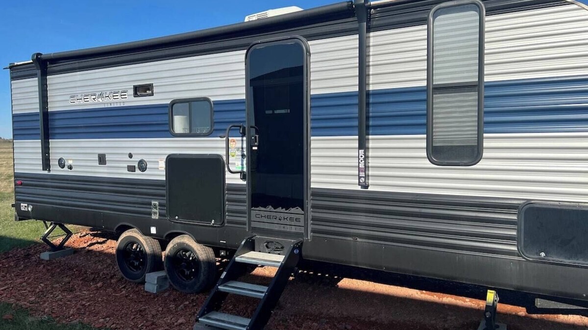 Belfield House | Cherokee Camper in Belfield