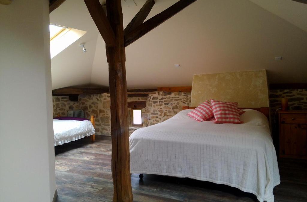 Cheronnac House | Cheronnac house and Meadow