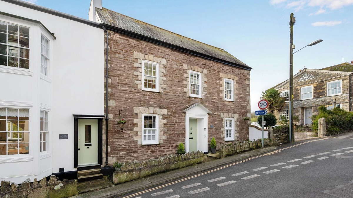 Mevagissey House | Cherry Orchards by Interhome