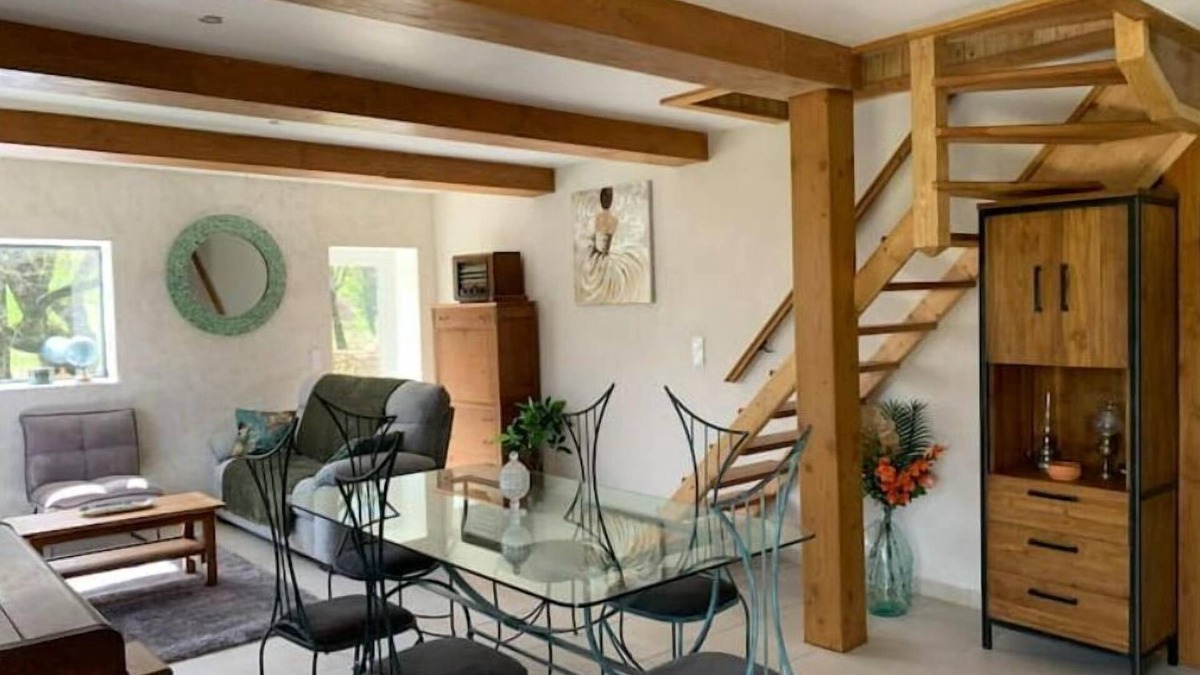 Labeil House | Chez Camille aux Sièges