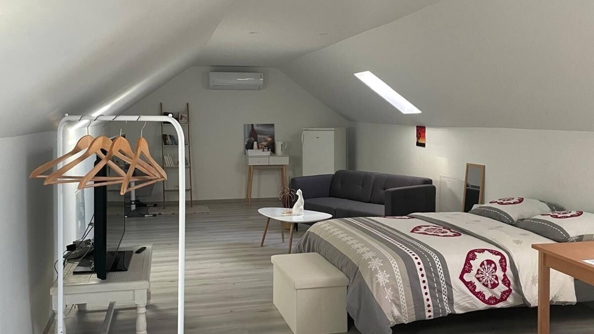 Cepoy Bed & Breakfast | Chez Julie