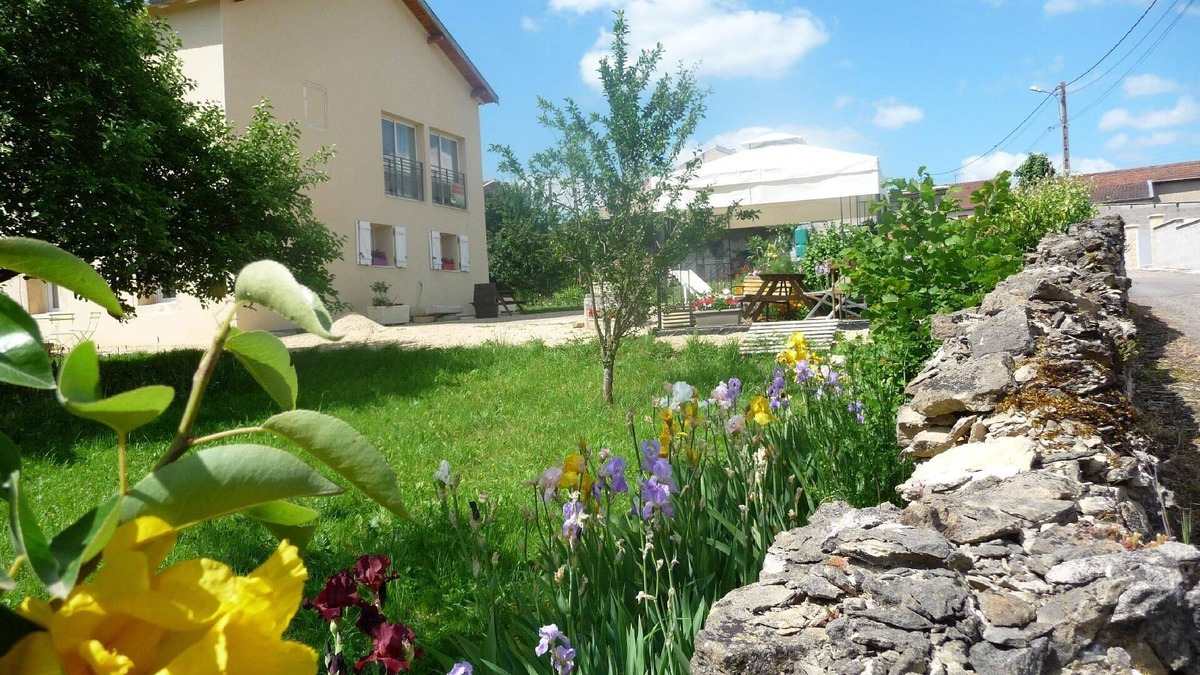 Villers-en-Haye House | Chez Marianne" estate with private car park