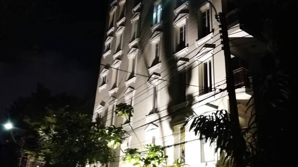 Khlong Tan Apartment | Chez Moi Bangkok Sukhumvit 26 Executive Residence (888)