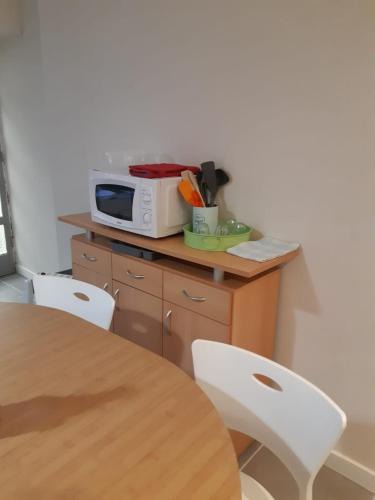 Courchaton Apartment | CHEZ ROSALIE