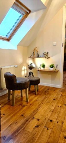 Saint-Georges-Buttavent House | Chez Sam et Brice