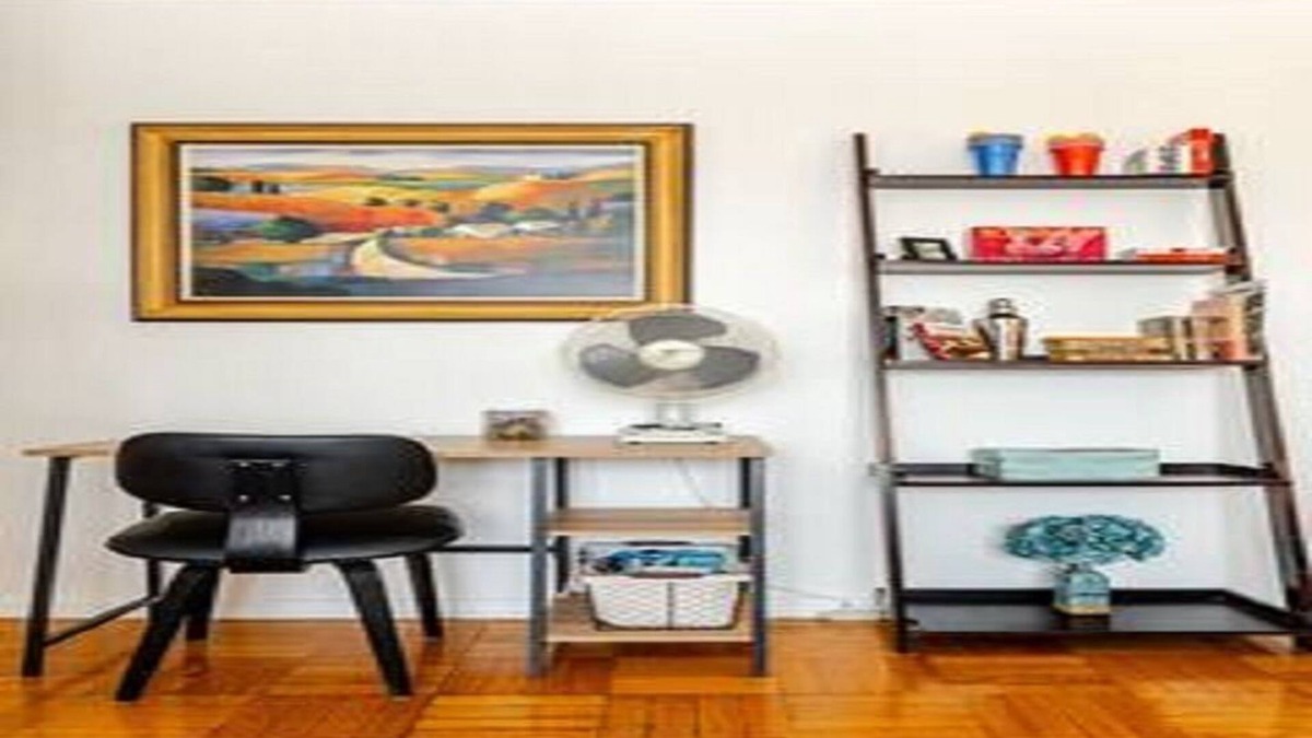 Wexford Apartment | Chic 1-bedroom apartment in fabulous Toronto with AC, WiFi