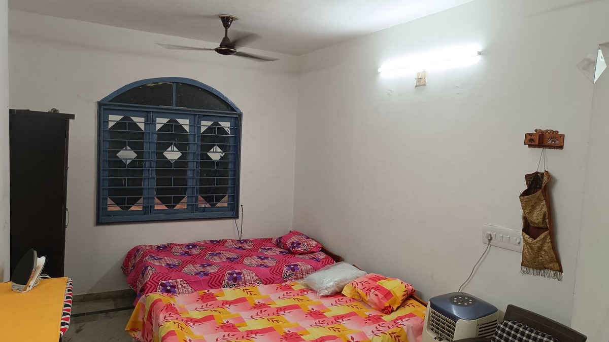 Ahmedabad Apartment | Chic 1-bedroom with fitness room, WiFi in marvelous Ahmedabad