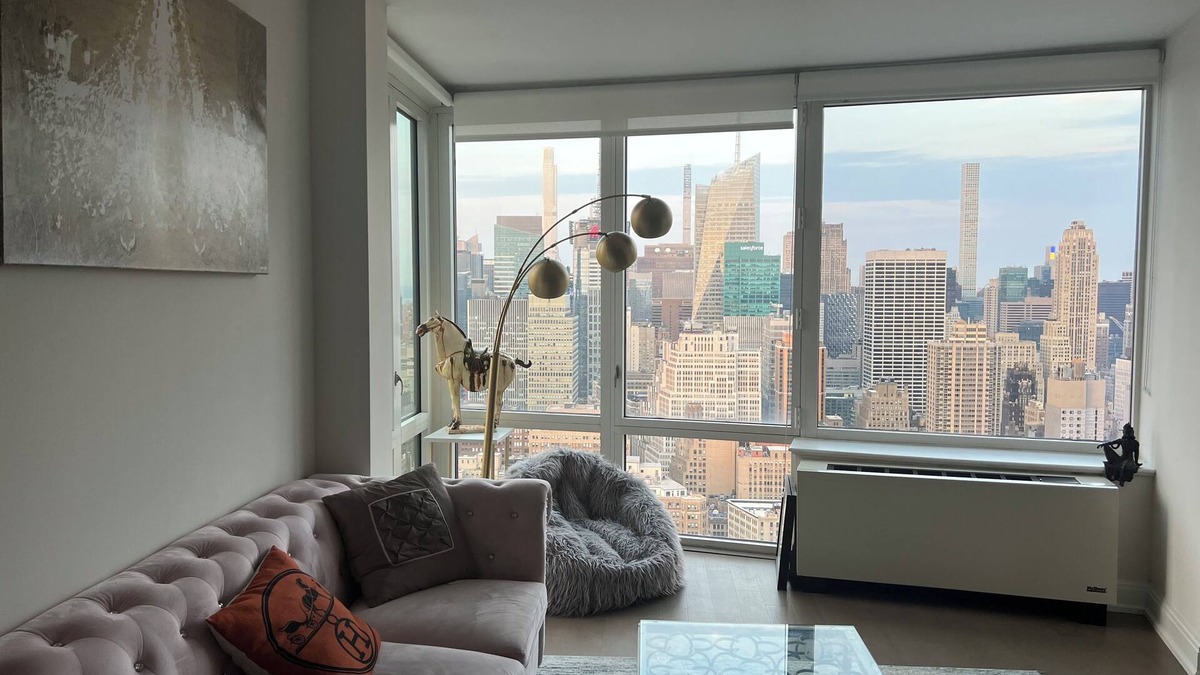 Chelsea Apartment | Chic 1-bedroom with WiFi, fitness room in marvelous New York