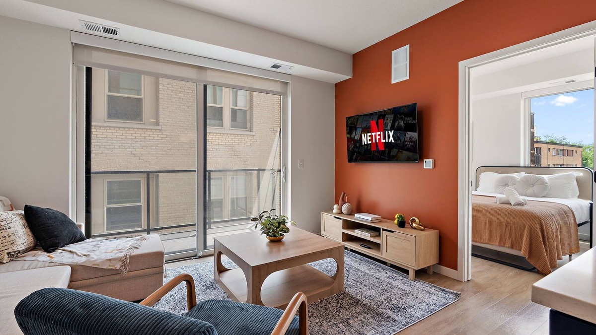 Downtown Minneapolis Condo | Chic 1Bd Condo DT Minneapolis, with City Views & Prime Downtown Location