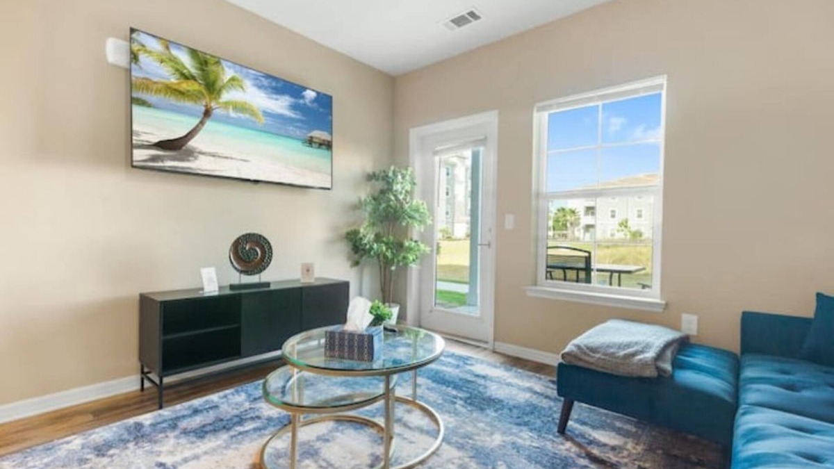 Melbourne Condo | Chic 2 BD/2 BA Condo: Serene Escape in Melbourne