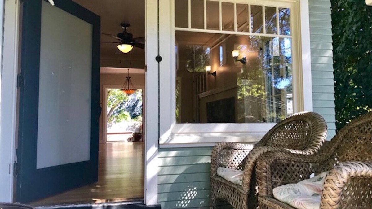 Silver Lake House | Chic 2BD House & Two Detached Guest Cottages, Patios, Views, Walk to All