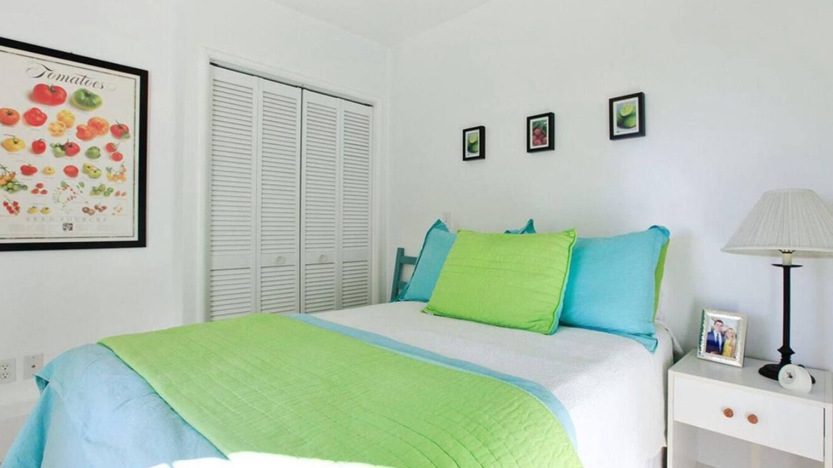 Thousand Oaks Apartment | Chic 4 rm 1 bed retreat, No Berkeley area, WiFi, private deck, near UC, nature,