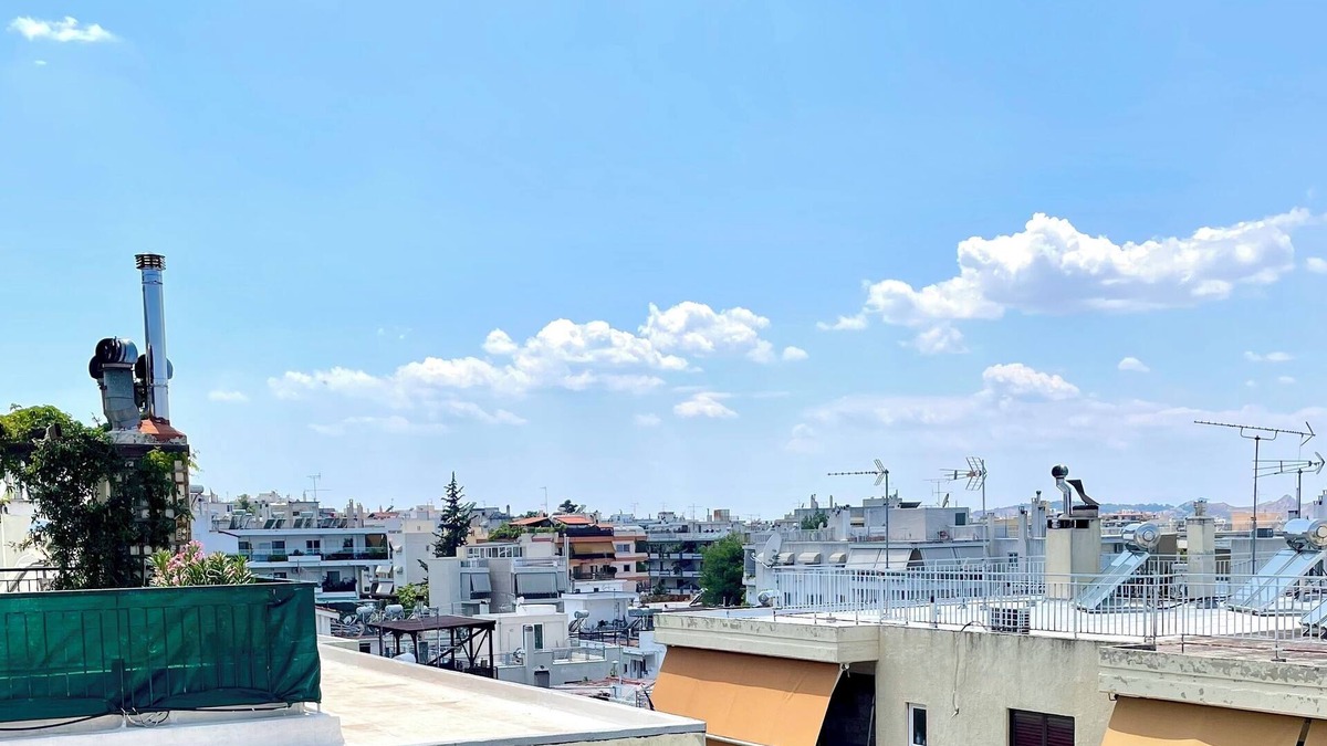 Agia Paraskevi Apartment | Chic & central studio in the northern sunburns of Athens