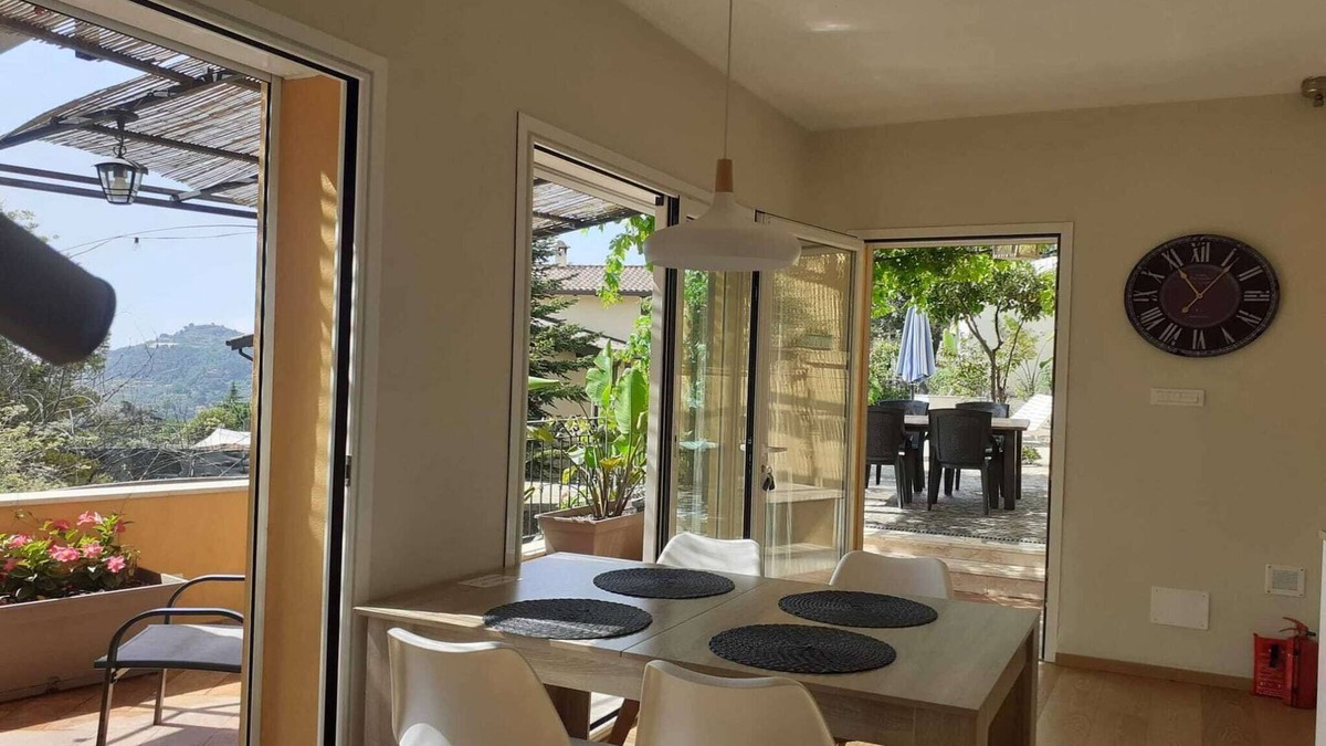 Seglia San Bernardo House | Chic Coastal Hill Escape