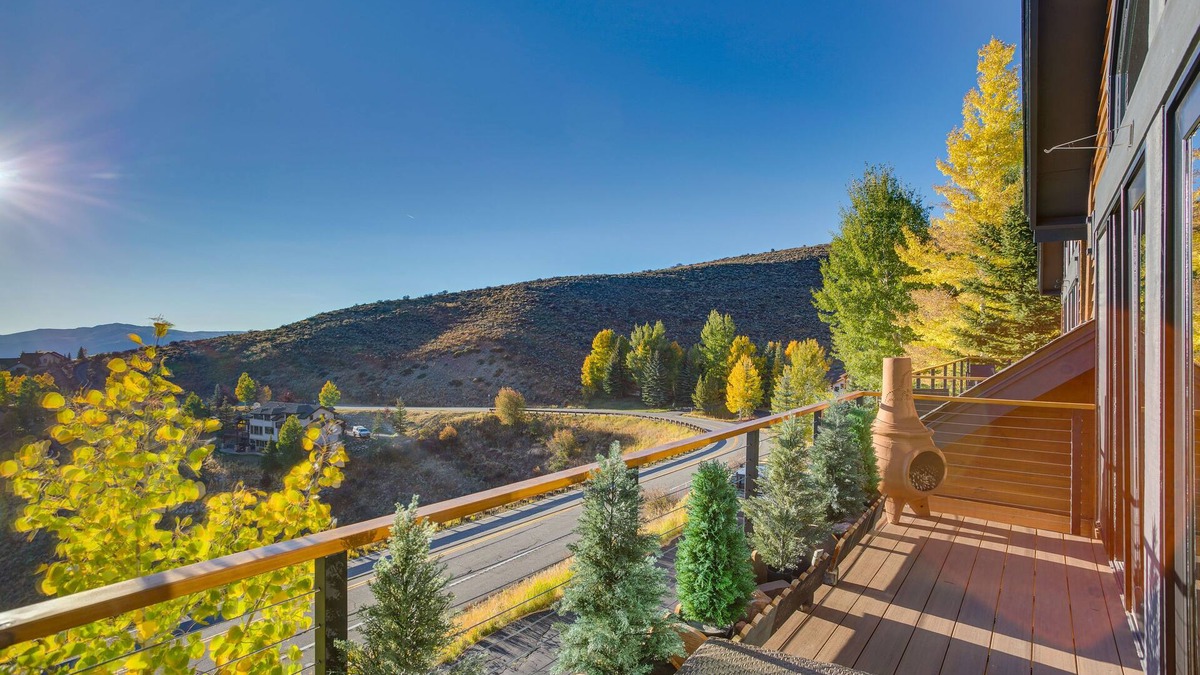 Wildridge House | Chic Colorado Escape w/Balcony & Mountain Views!