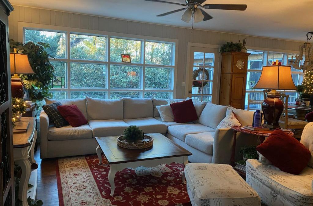 Highlands Hills House | Chic Cottage 1.7 miles to Downtown Highlands