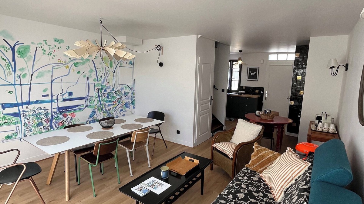 La Flotte House | Chic&Design village house on the Ile de Ré, 5-minute walk to beaches and shops
