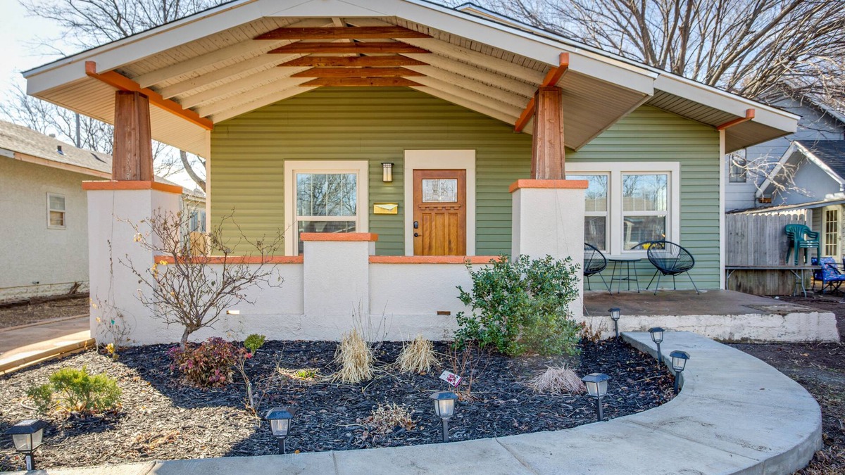 Lawton House | Chic Lawton Home, 5 Mins to Fort Sill!