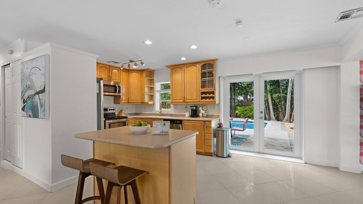 Wilton Manors House | Chic Miami Mid Century Home-1mi to Nightlife